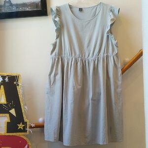 Stylish Baby Doll Style Dress in Light Gray